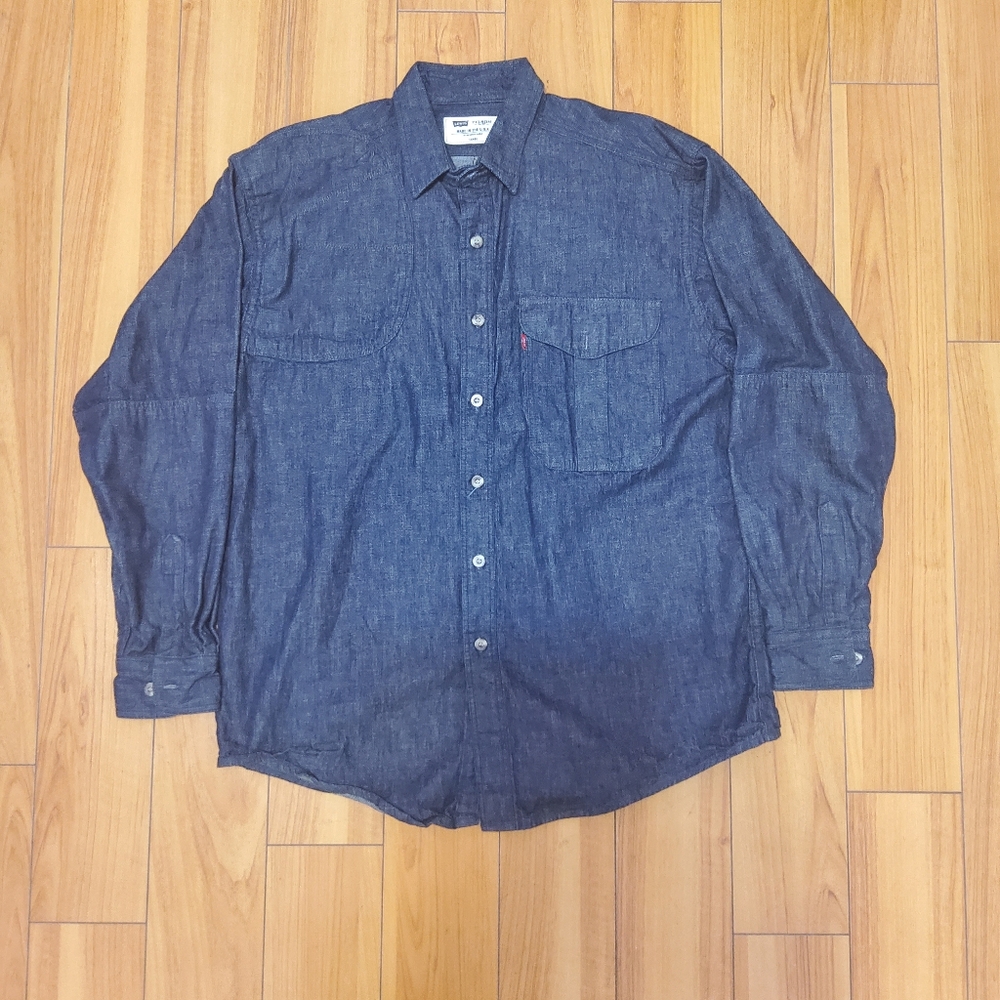 Filson Levis Denim Feild Work Shirt Mens Large Dark Wash Long Sleeve Button Up